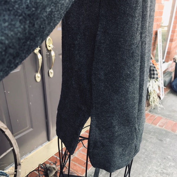 Royce Brand Women’s Sm Pullover Christmas Sweater - Picture 8 of 9